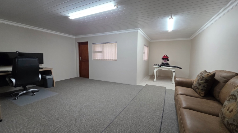 3 Bedroom Property for Sale in Dana Bay Western Cape